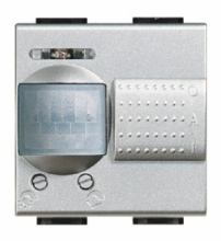 BTICINO T NT4432 LIGHT T IR SCHAK BEW 200W 2M