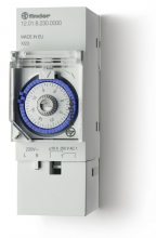 FINDER 12.01.8.230.0000 TIJDSSCHAKELKLOK 24U M GANG