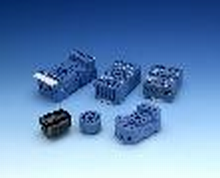 FINDER 90.02SMA VOET VR DIN RAIL REL 6012