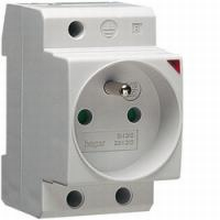 HAGER SN316 STOPCONTACT 2P+A+V