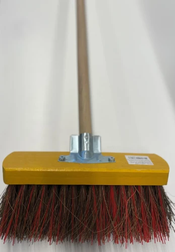 1154518 Tools straatbezem prof bahia - steel 1500 mm PVC