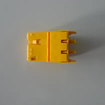 Atag Stekker geel vr netaansluiting atag 64990067