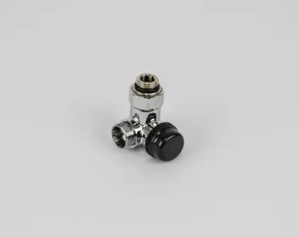 Begetube 190260052 Begetube Optima thermostatiseerbare dubbel haakse radiatorkraan Rechts 1/2 x M24 - met instelbare Kv-waarden - chroom