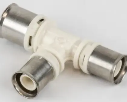 Begetube 88620333 Begetube (88620333) PPSU kunststof pers verloop T-stuk 90° FFF 20 x 16 x 16 mm