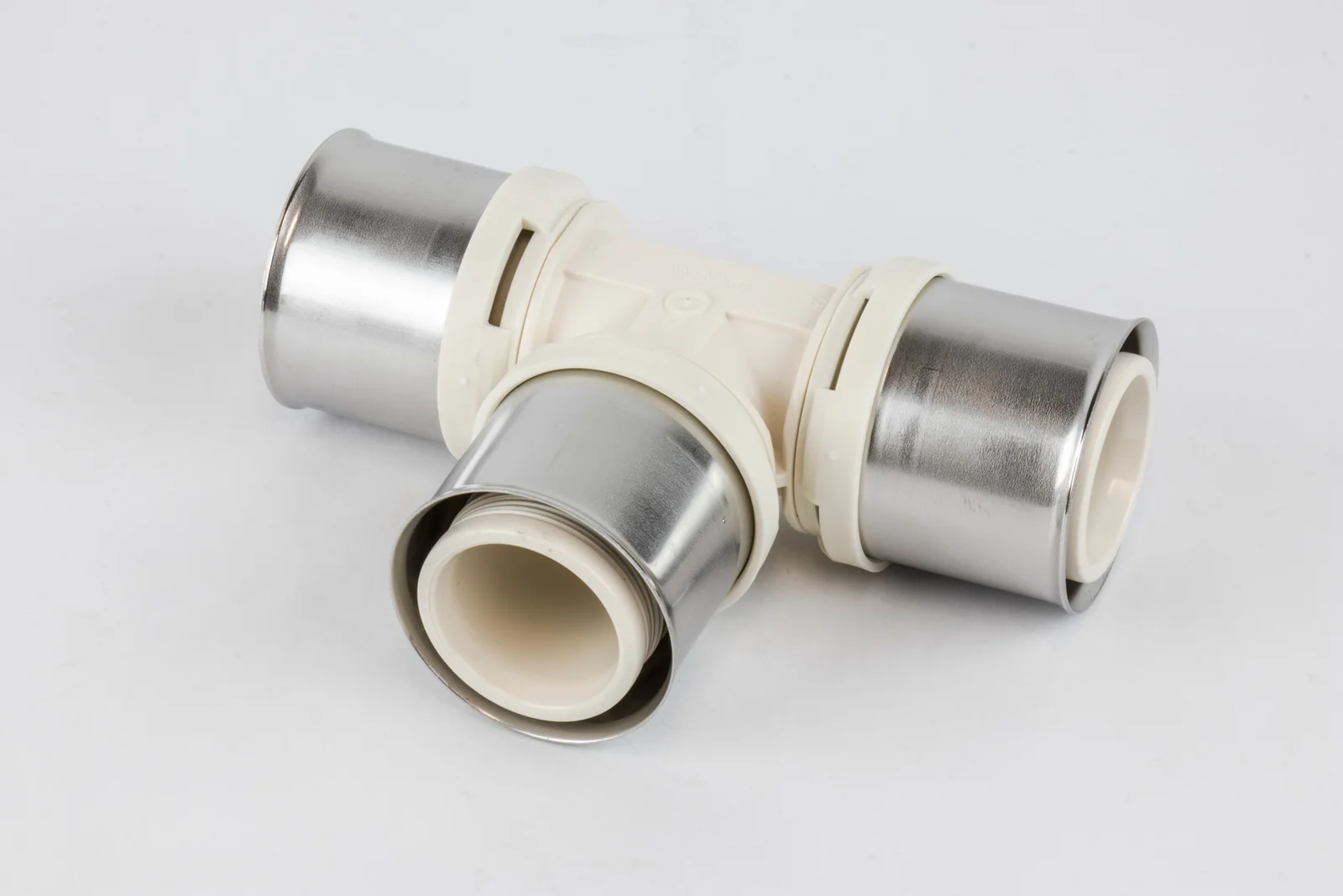 Begetube Pers-T kunststof 50/4mm FFF (drink)water Begetube ALPEX L PPSU 88450300