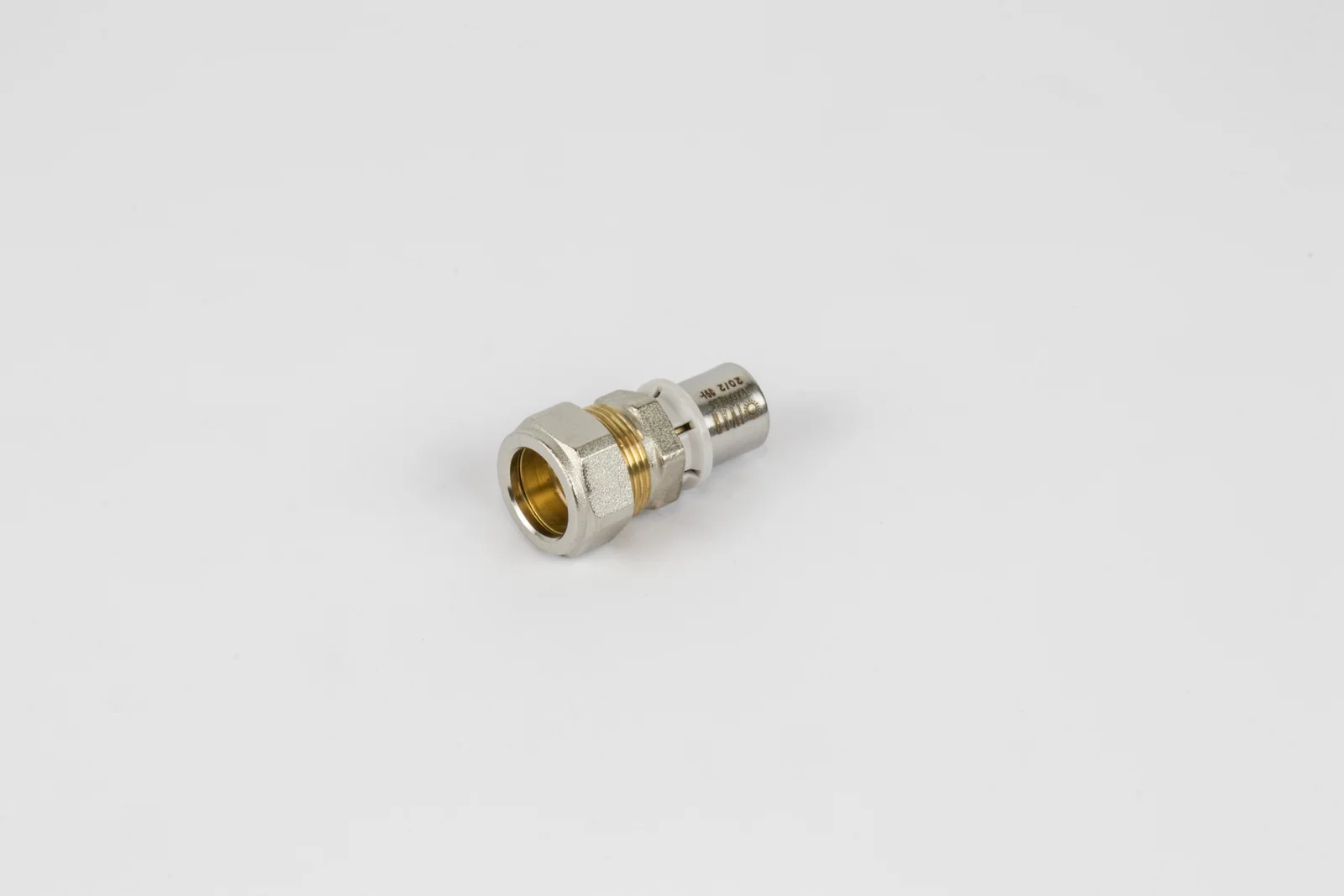 Begetube Persovergangsstuk koper 26/3mm x 22mm knel (drink)water Begetube Alpex 408024456