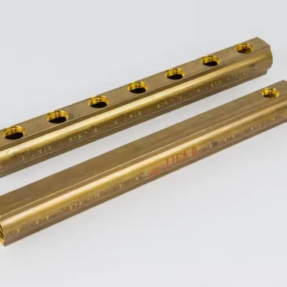 Begetube Verdeler voor CV messing Begetube 1" + 7 x 1" met ontluchting