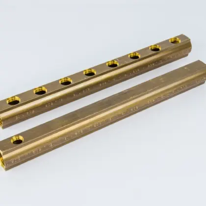 Begetube Verdeler voor CV messing Begetube 1" + 8 x 1" met ontluchting