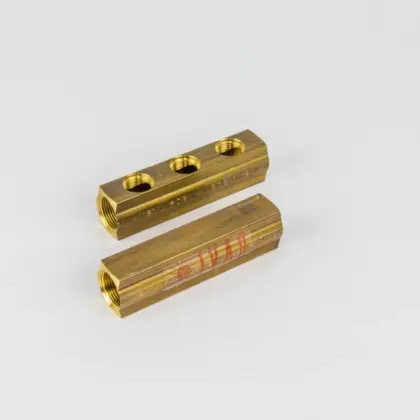 Begetube Verdeler voor CV messing Begetube 3/4" + 3 x 3/4" 200070003