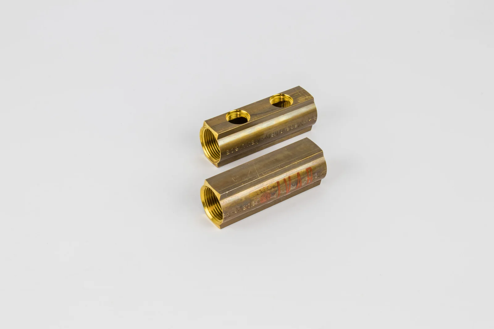 Begetube Verdeler voor CV messing Begetube 1" + 2 x 1/2" 200100002