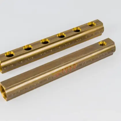 Begetube Verdeler voor CV messing Begetube 1" + 6 x 1/2" met ontluchting