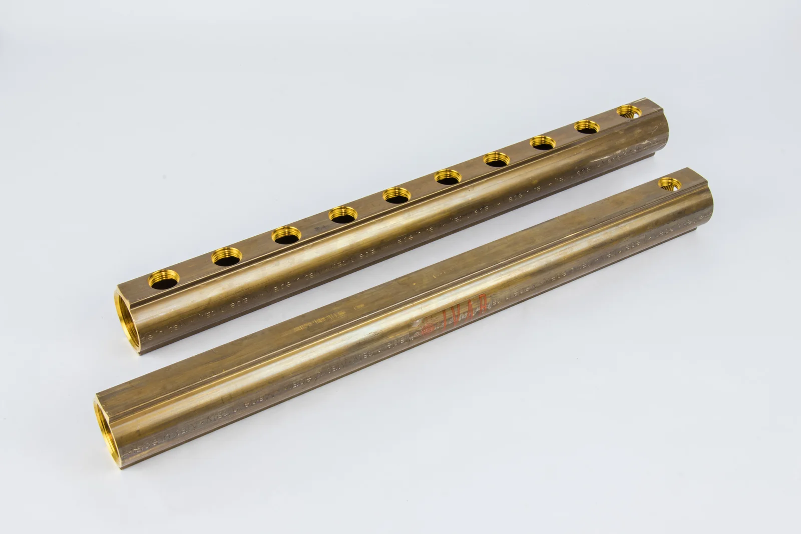 Begetube Verdeler voor CV messing Begetube 5/4" + 10 x 1/2" met ontluchting, 200120810