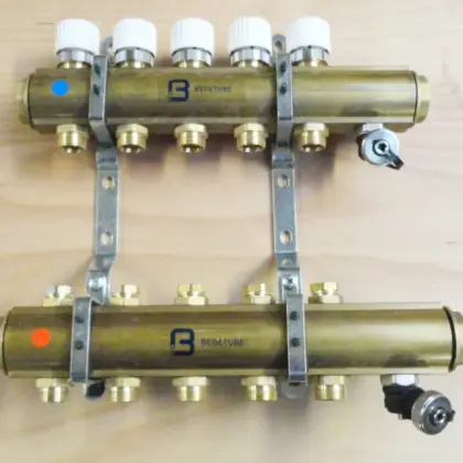 Begetube Collector voor vloerverwarming messing Begetube 5/4" + 3 x M24 met ontluchting