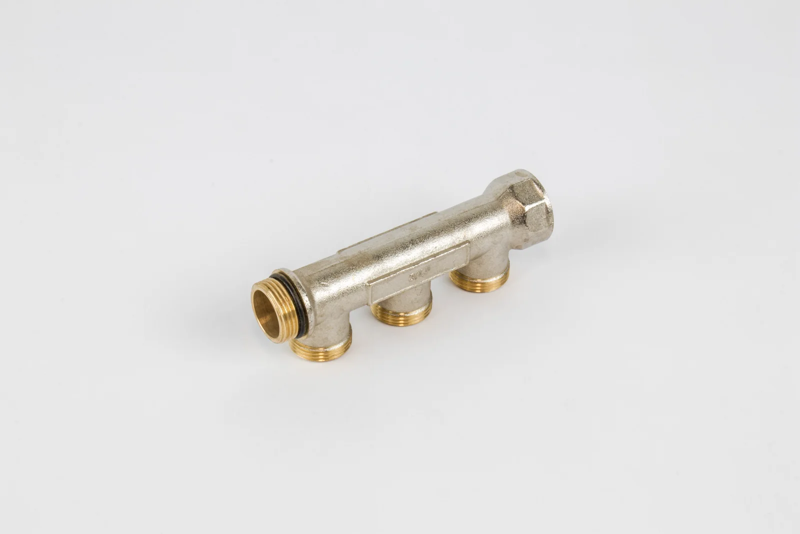 Begetube Verdeler voor CV messing Begetube 3/4" + 3 x 3/4" 226070003