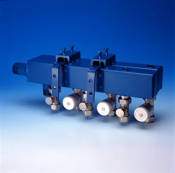 Begetube Collector voor vloerverwarming staal Begetube Alpex 1" + 5 x 18 mm met regeling 260052129