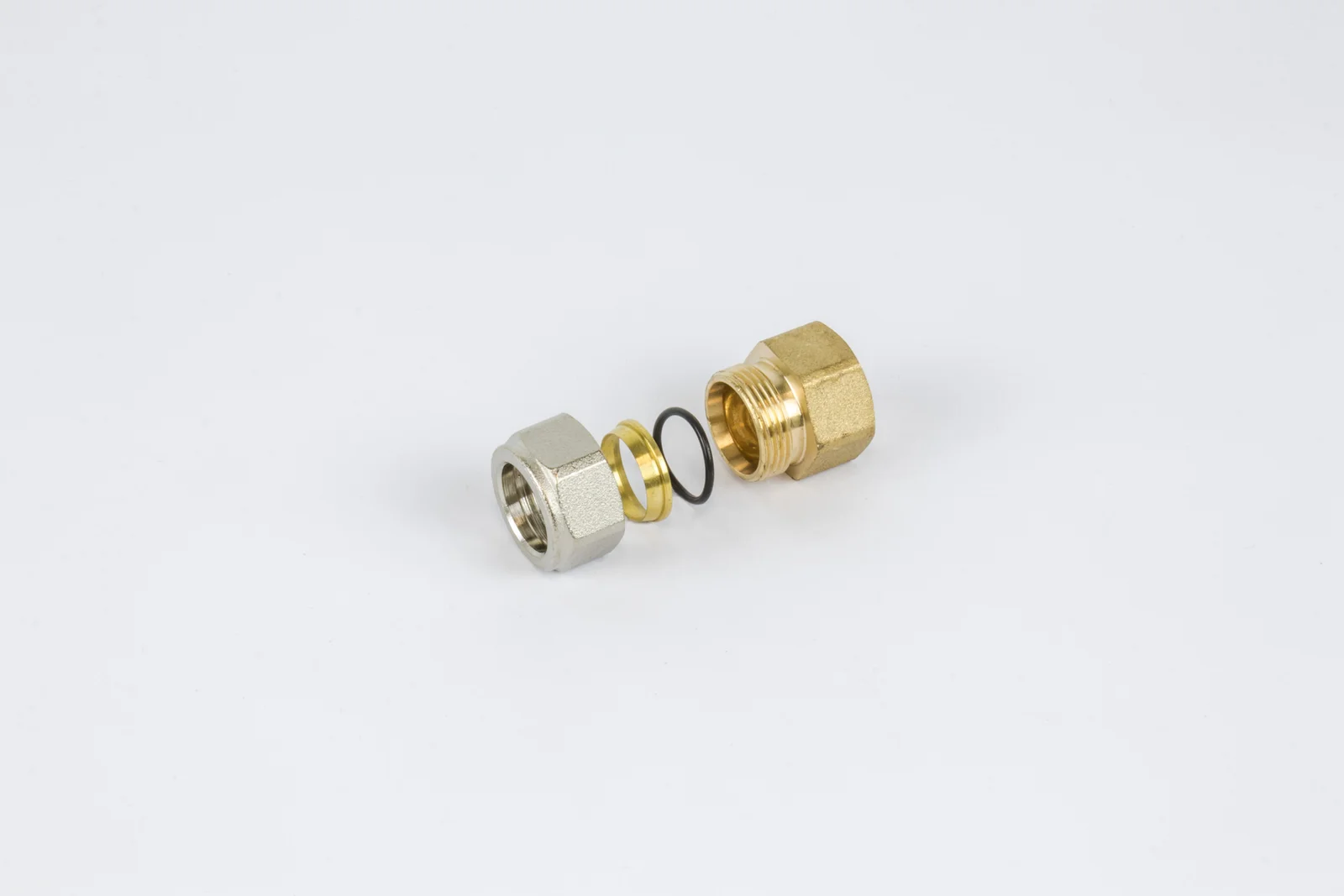 Begetube Aansluitnippel Begetube 1/2" 24mm messing 301012628