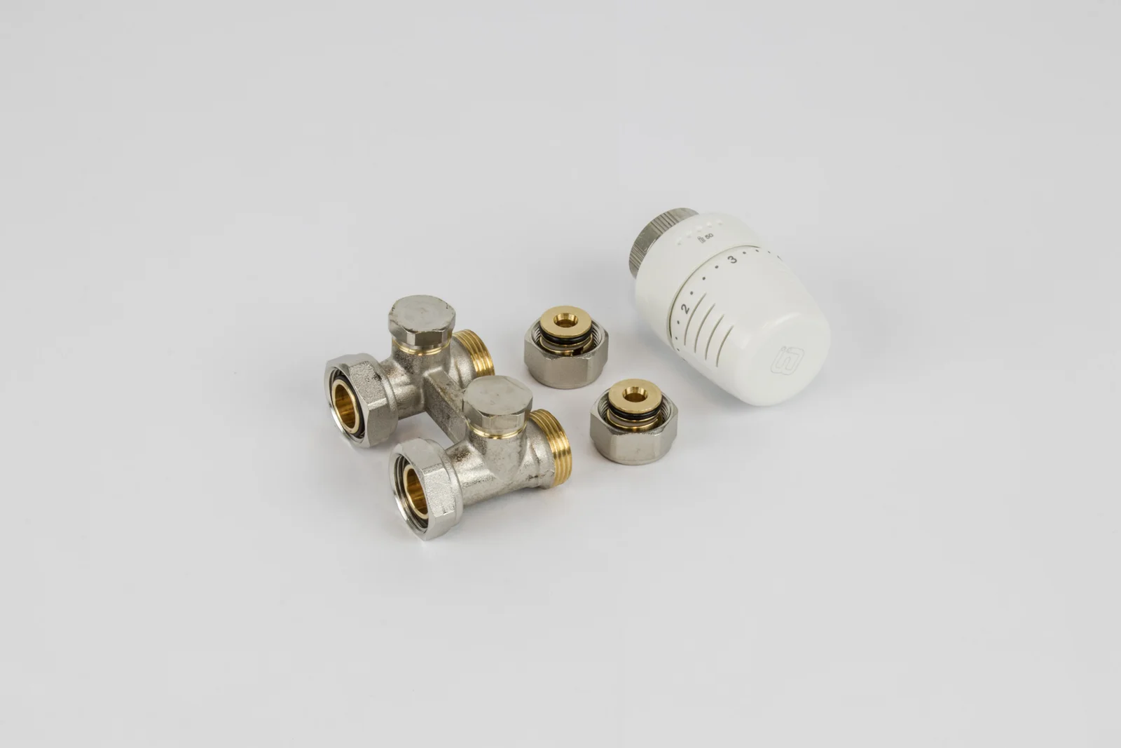 Begetube Radiatoraansluitset 8 met H-stuk vloeraansl TH5000 en kopp.M24x16/2 Alu begetube 692000008