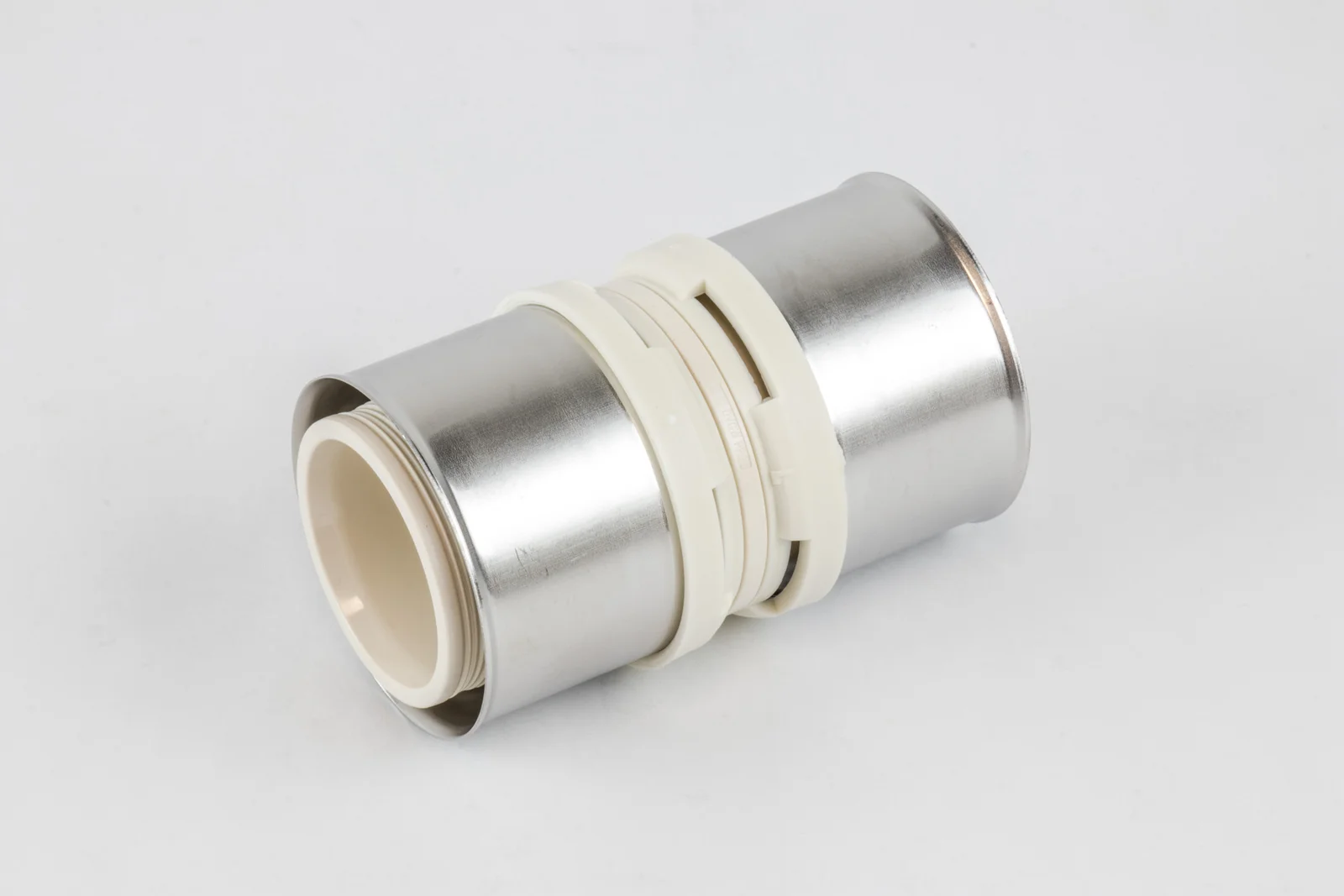 Begetube Persmof kunststof 63/4.5mm FF (drink)water Begetube ALPEX L PPSU 88463100
