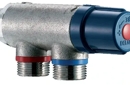 Delabie 733020 Delabie Premix Compact thermostaat 3/4 - debiet 23l/min - ingebouwde terugslagkleppen