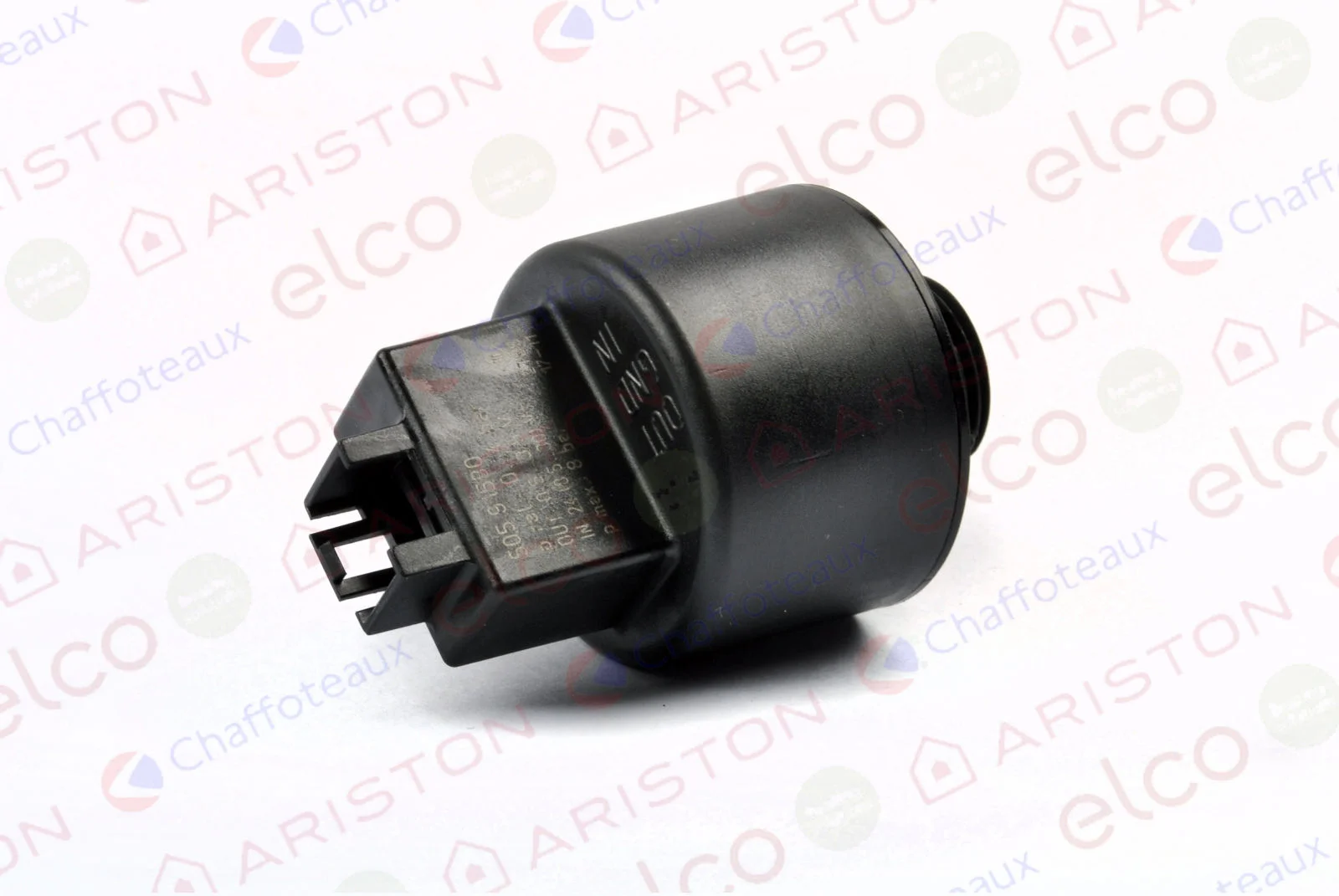 Elco Drukschakelaar 0-4bar 0,5-3,5V Huba zond.adapterkabel S4435400 (65001240)(ex S4466300) 65001929