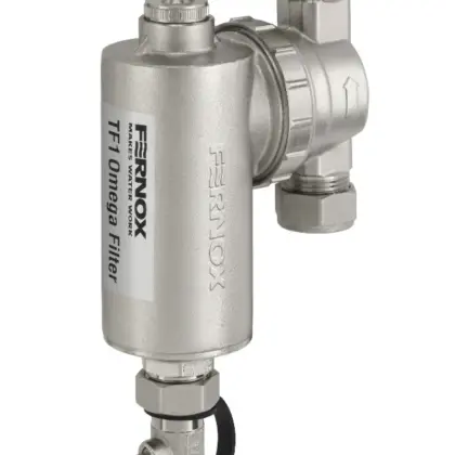 Fernox Vuilafscheider Fernox TF1 Omega 3/4" 20 knelring horizontaal/verticaal met magneet intern 62320
