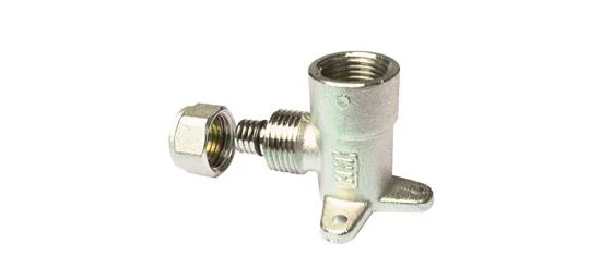 Henco SANITAIR MUURPLAAT BINNENDRAAD 16X1/2 CW617 Henco 7-1604-S