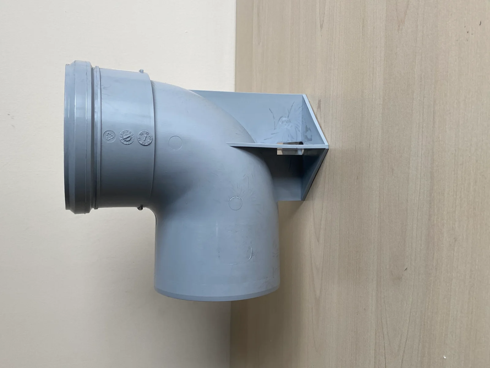 Isoleco Rookgasbocht met ondersteuning 90 d:100 40.045.21.42