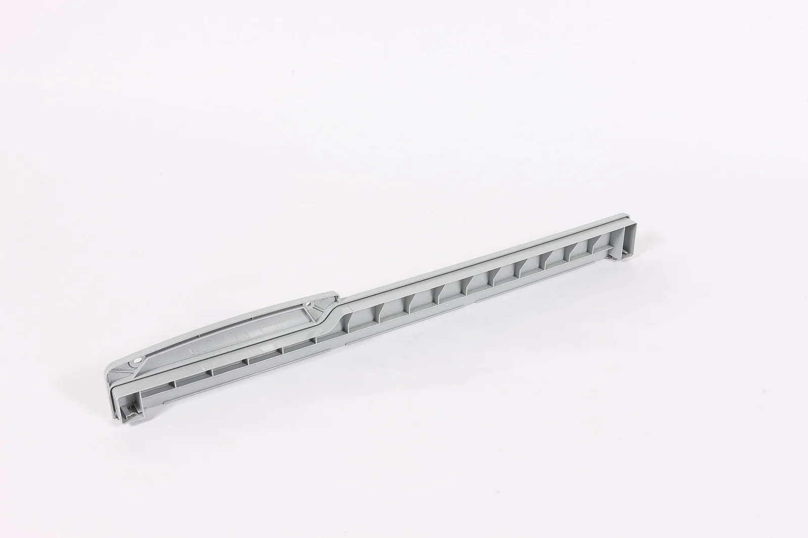 Nibe Kunststof onderstrip voorpaneel ventilatie module 036469
