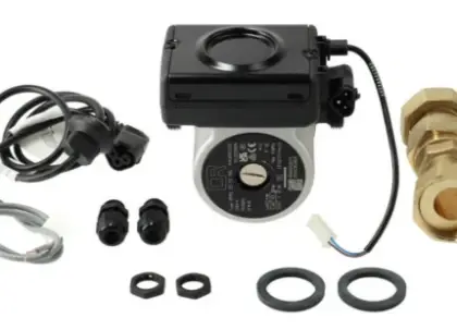 Remeha 7867009 Remeha Quinta modulerende ketellaadpomp (PWM) voor Quinta 90 & 115 (Grundfos UPML 25/105 L130)