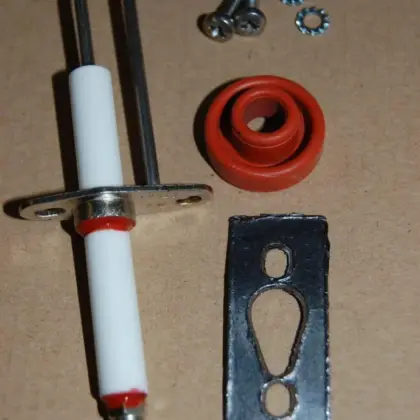 Remeha Ontsteking en ionisatie electrode Quinta 25-115 incl. pakking remeha (ex 100948) S54339