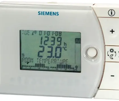 Siemens REV13 Siemens REV13 ruimtethermostaat met dagschakelklok