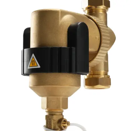 Spirotech Vuilafscheider Spirotech SpiroTrap 22mm 22 knelring horizontaal/verticaal met magneet extern UE022WH