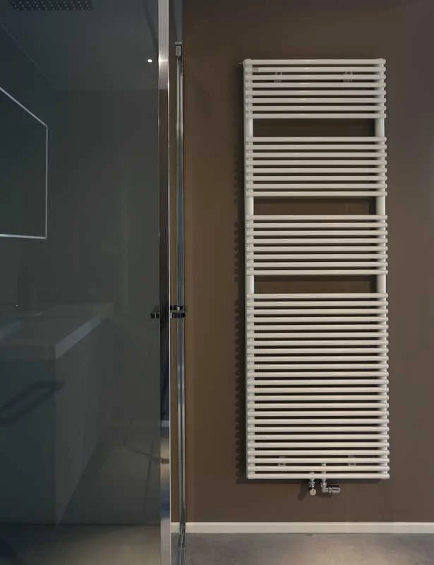 Zehnder Sierradiator Zehnder Kleo Spa KLSD HxL=2013x500mm wit RAL9016 , aansluiting midden KLSD-200-050