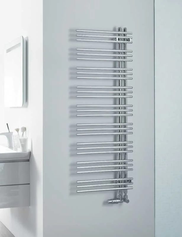 Zehnder Sierradiator Zehnder Yucca Asym YAC HxL=1304x378mm chroom , aansluiting links / rechts YAC-130-040